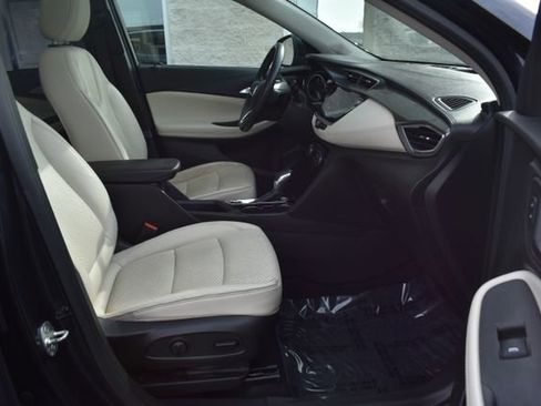 Used 2020 Buick Encore GX Essence w/ Experience Buick Package image 42