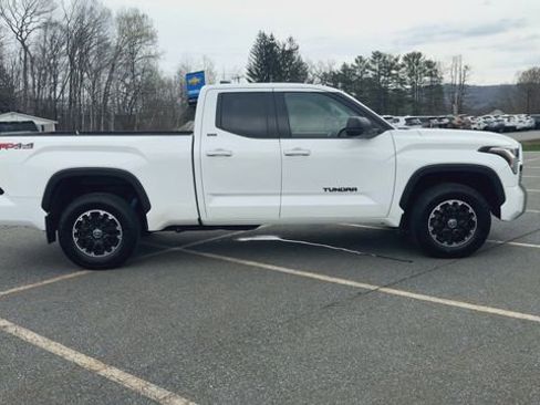 Used 2023 Toyota Tundra SR5 w/ TRD Off-Road Package AWD/4WD image 9