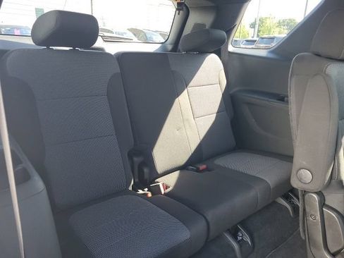 Used 2022 Chevrolet Traverse LT AWD/4WD image 15