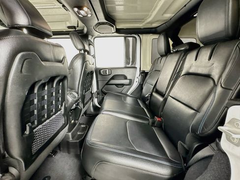 Used 2023 Jeep Wrangler Unlimited Rubicon 4xe w/ Cold Weather Group AWD/4WD image 12