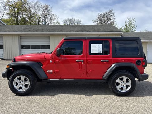Used 2020 Jeep Wrangler Unlimited Sport S AWD/4WD image 9