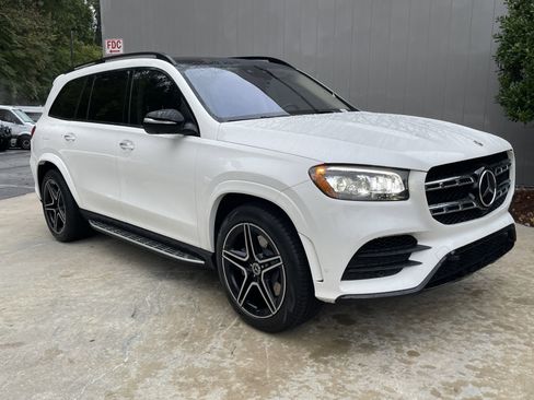 Certified 2023 Mercedes-Benz GLS 580 4MATIC image 4