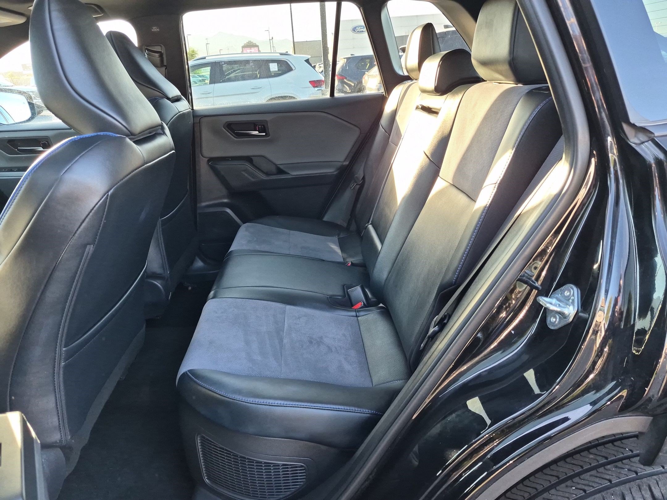 Used 2026 Toyota RAV4 XSE AWD/4WD image 30