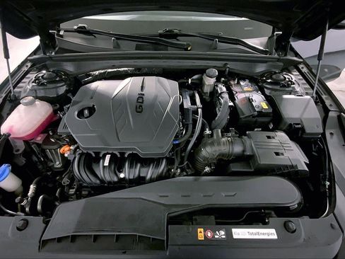 Used 2025 Kia K5 LXS FWD image 10