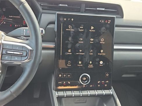 Used 2025 GMC Terrain Elevation w/ Elevation Premium Package AWD/4WD image 16