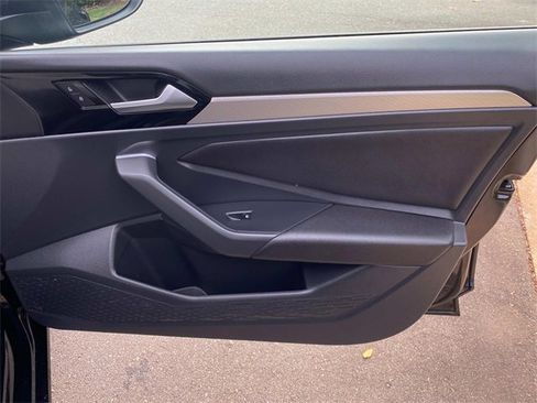 Used 2019 Volkswagen Jetta R-Line image 36