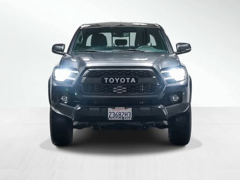 Used 2021 Toyota Tacoma TRD Off-Road image 7