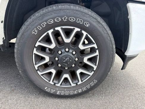 Used 2025 RAM 2500 Limited AWD/4WD image 4