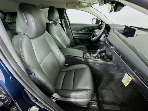 New 2025 MAZDA CX-30 AWD 2.5 S w/ Select Sport Pkg image 33