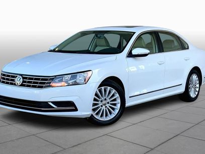 Used 2016 Volkswagen Passat 1.8T SE