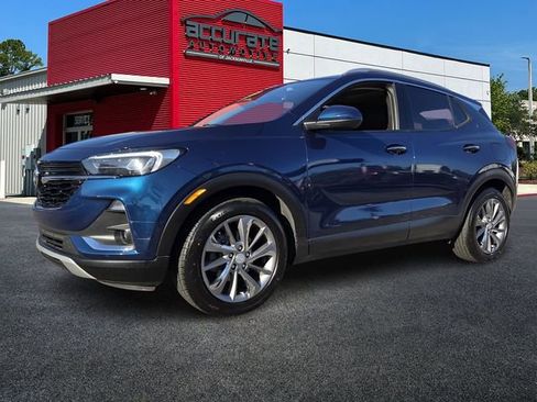 Used 2021 Buick Encore GX Essence w/ Experience Buick Package image 1