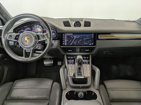 Certified 2022 Porsche Cayenne GTS image 31