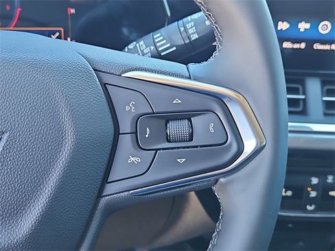 New 2026 Chevrolet Trax ACTIV w/ Sunroof Package image 21