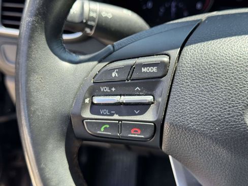Used 2018 Hyundai Elantra GT w/ Style Package 02 FWD image 19