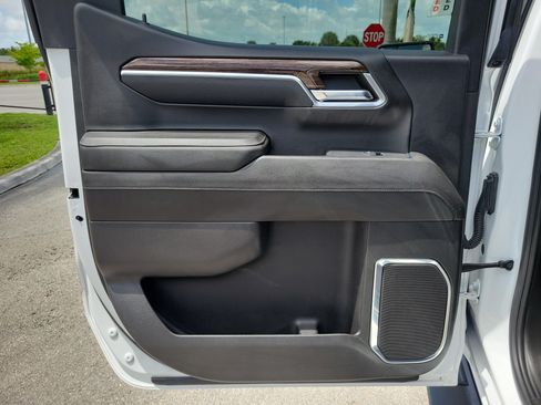 Used 2024 GMC Sierra 1500 Elevation AWD/4WD image 25