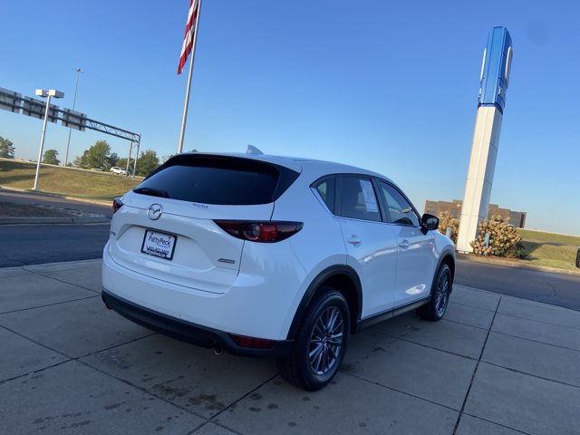 Used 2017 MAZDA CX-5 Touring w/ Preferred Equipment Package FWD image 11