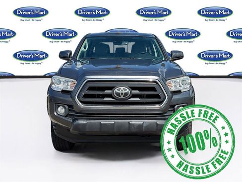 Used 2021 Toyota Tacoma SR5 RWD image 2