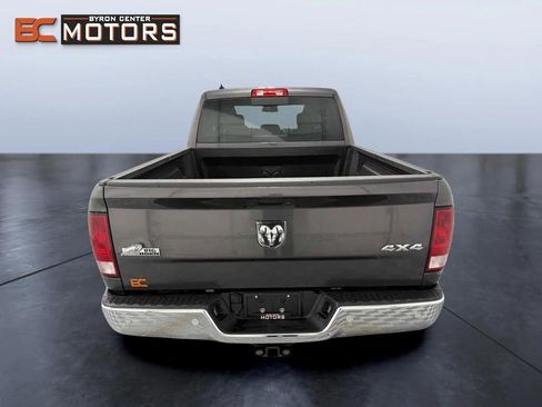 Used 2018 RAM 1500 Big Horn image 5