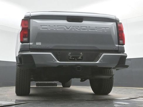 Used 2024 Chevrolet Colorado LT w/ LT Convenience Package III AWD/4WD image 44