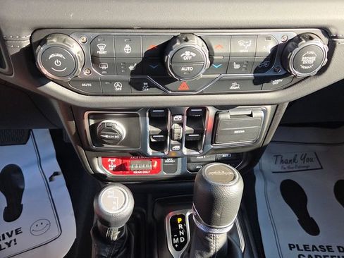 New 2026 Jeep Gladiator Mojave AWD/4WD image 20