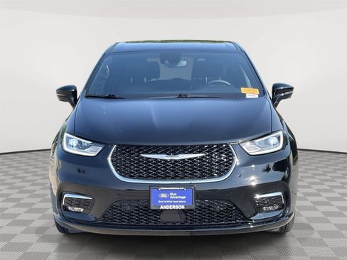 Used 2026 Chrysler Pacifica Select FWD image 4