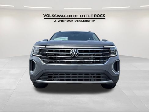 New 2026 Volkswagen Atlas SE FWD image 8