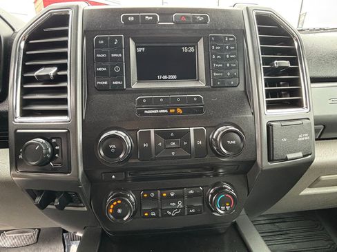 Used 2017 Ford F250 XLT w/ XLT Value Package image 16