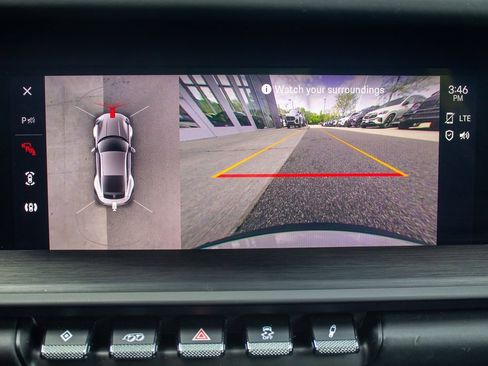 Used 2024 Porsche 911 Carrera GTS w/ Premium Package image 18