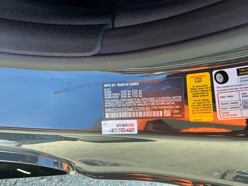 Used 2021 BMW M4 Competition w/ Executive Package image 25