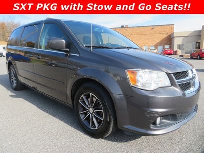 Used 2017 Dodge Grand Caravan SXT
