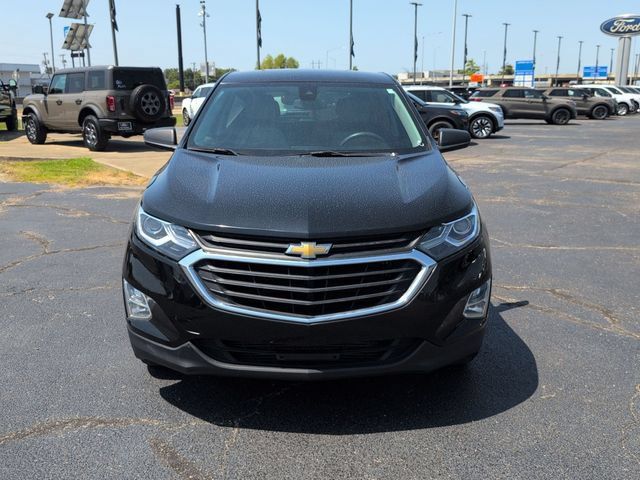 Used 2021 Chevrolet Equinox LS FWD image 2