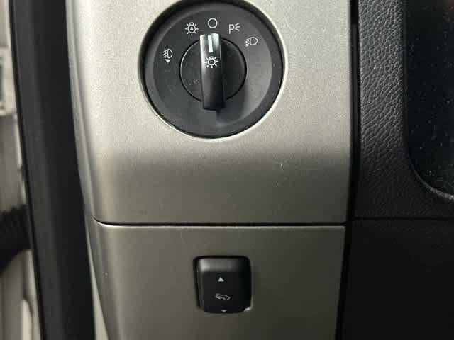 Used 2014 Ford Expedition EL Limited w/ Equipment Group 301A RWD image 19