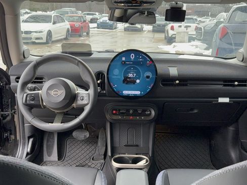 Certified 2025 MINI Cooper S image 6