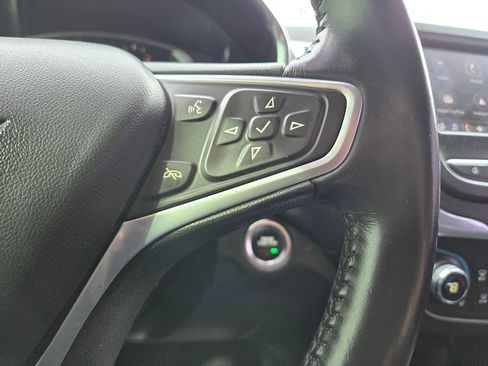 Used 2022 Chevrolet Equinox LT image 17