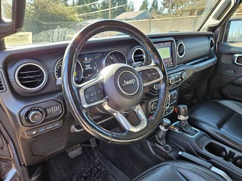 Used 2021 Jeep Wrangler Unlimited Rubicon 4xe w/ Dual Top Group image 9