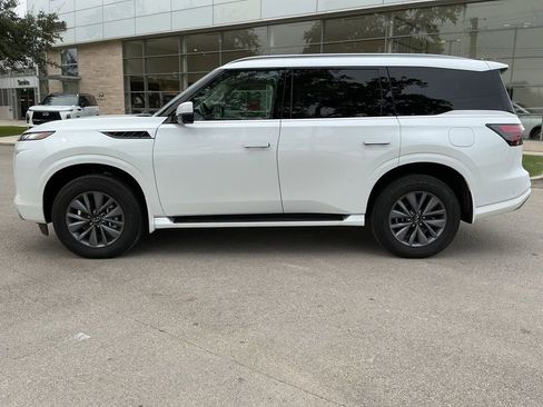 New 2026 INFINITI QX80 Pure AWD/4WD image 8