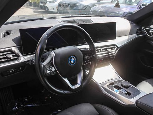 Certified 2023 BMW i4 eDrive35 w/ Premium Package RWD image 16