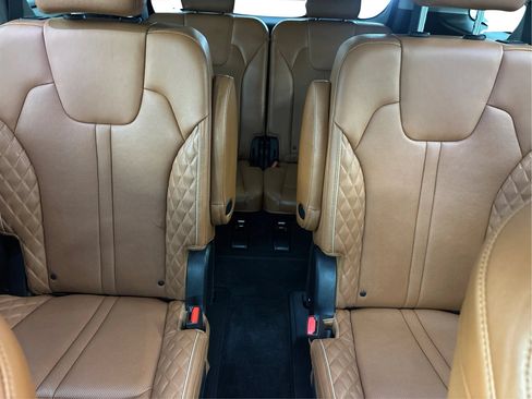 Used 2022 Kia Sorento SX Prestige w/ Rust Color Package AWD/4WD image 19
