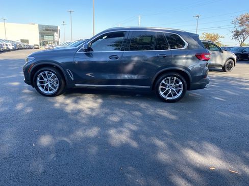 Used 2021 BMW X5 sDrive40i w/ Premium Package image 4