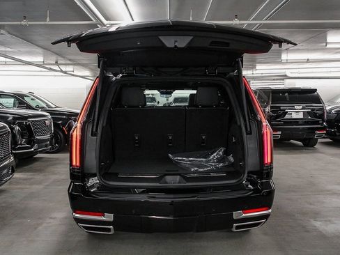 New 2026 Cadillac Escalade Luxury image 27