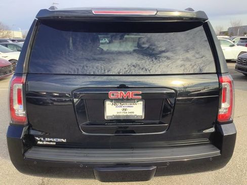 Used 2019 GMC Yukon SLT w/ Graphite Edition image 6