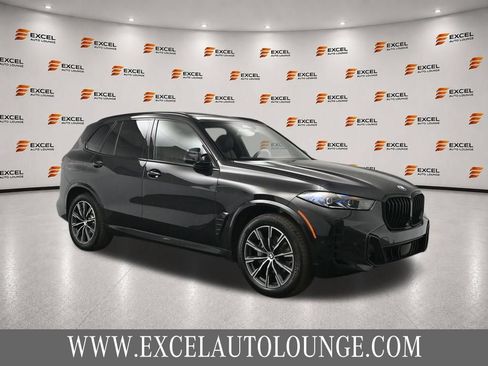 Used 2024 BMW X5 xDrive40i w/ M Sport Package AWD/4WD image 7