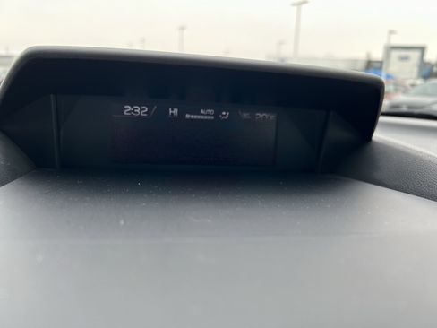 Used 2023 Subaru Forester Premium image 12