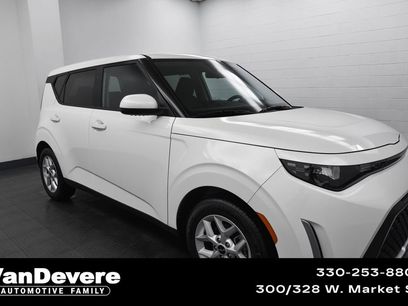 Used 2024 Kia Soul LX w/ Option Group 015