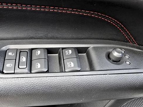 Used 2022 Jeep Compass Trailhawk image 22