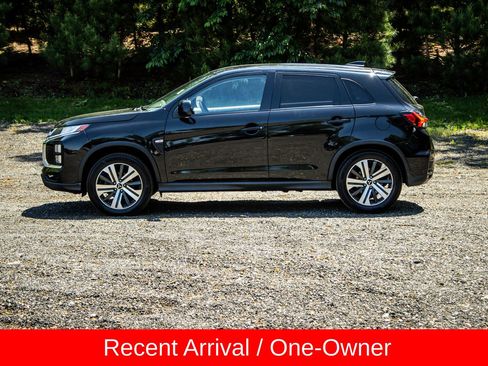 Used 2021 Mitsubishi Outlander Sport ES FWD image 4