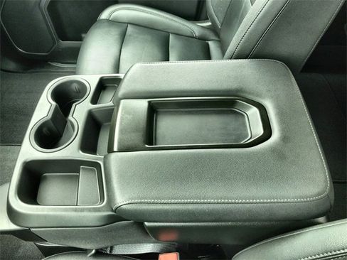 Used 2025 GMC Sierra 1500 SLT image 20