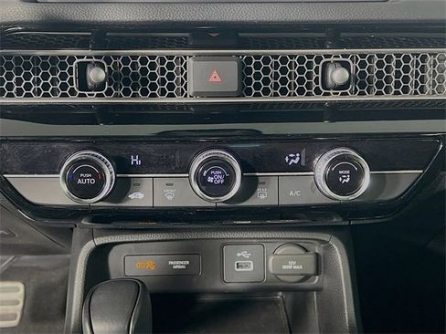 Used 2023 Honda Civic Sport image 22