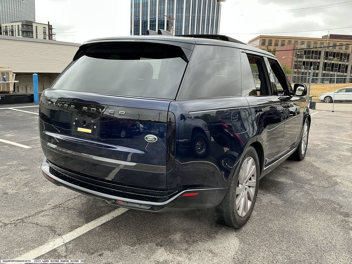 Used 2023 Land Rover Range Rover SE AWD/4WD image 5