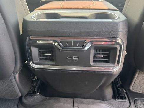 Used 2024 GMC Sierra 1500 Denali Ultimate AWD/4WD image 15